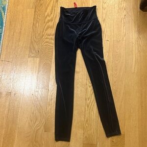 SPANX Dark Grey Velvet Sculpting Leggings size small